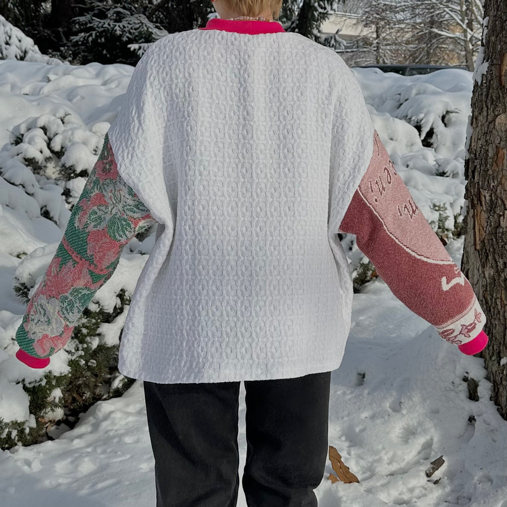 ♡ On Your Sleeve Blanket Sweater