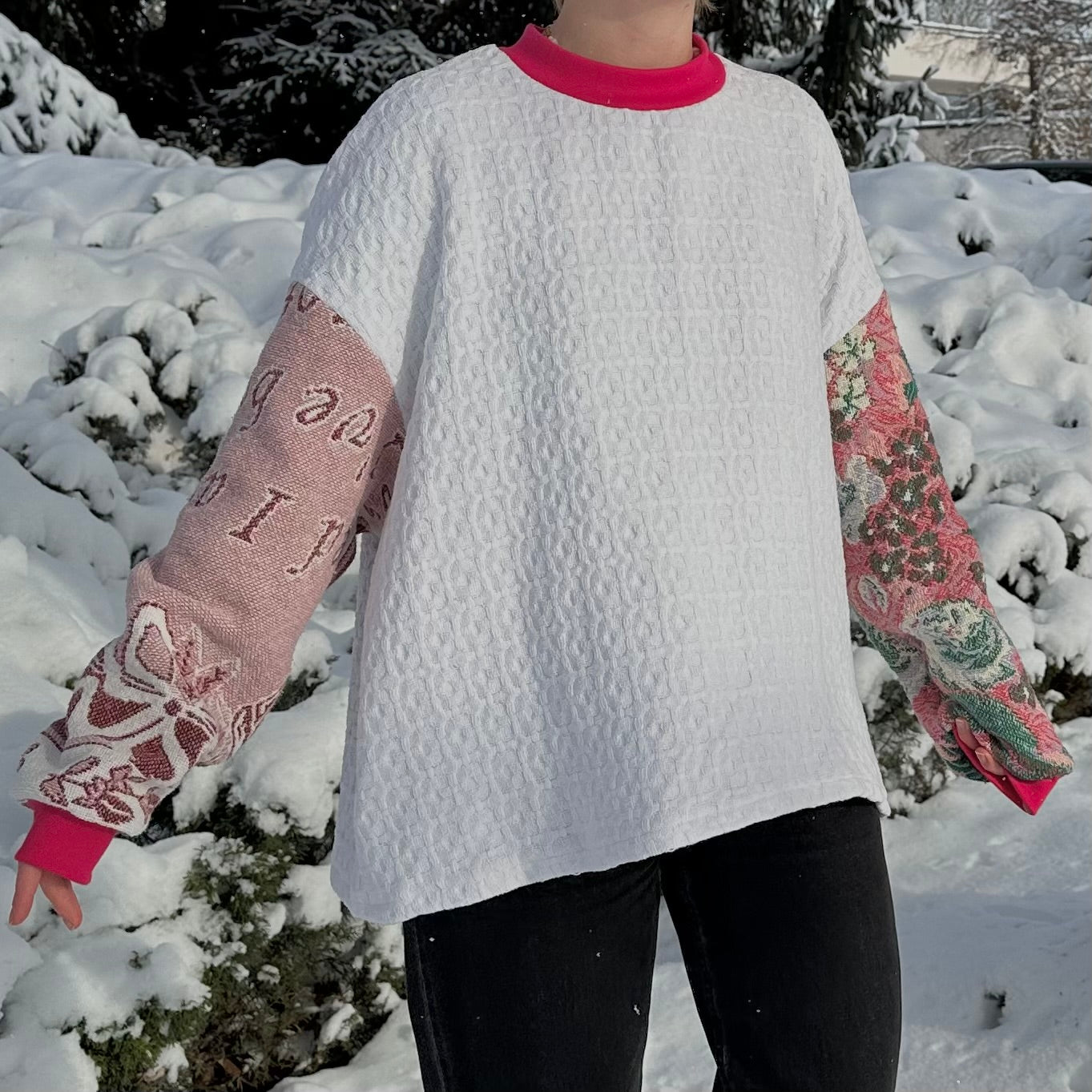 ♡ On Your Sleeve Blanket Sweater