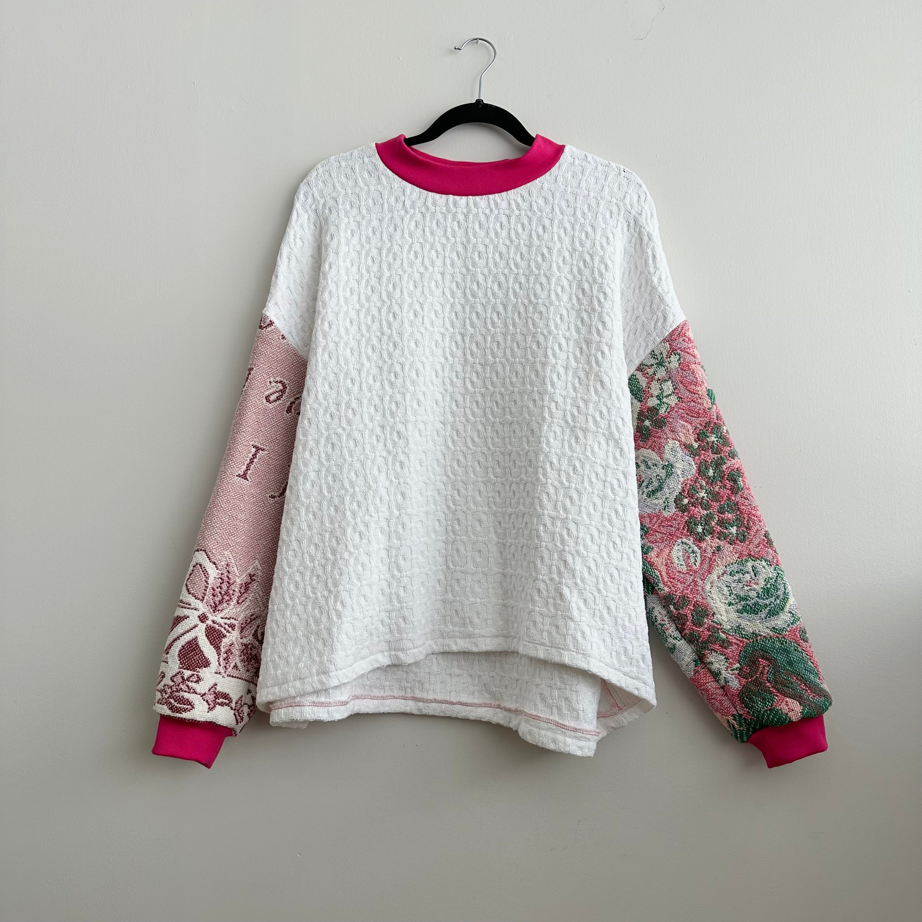 ♡ On Your Sleeve Blanket Sweater