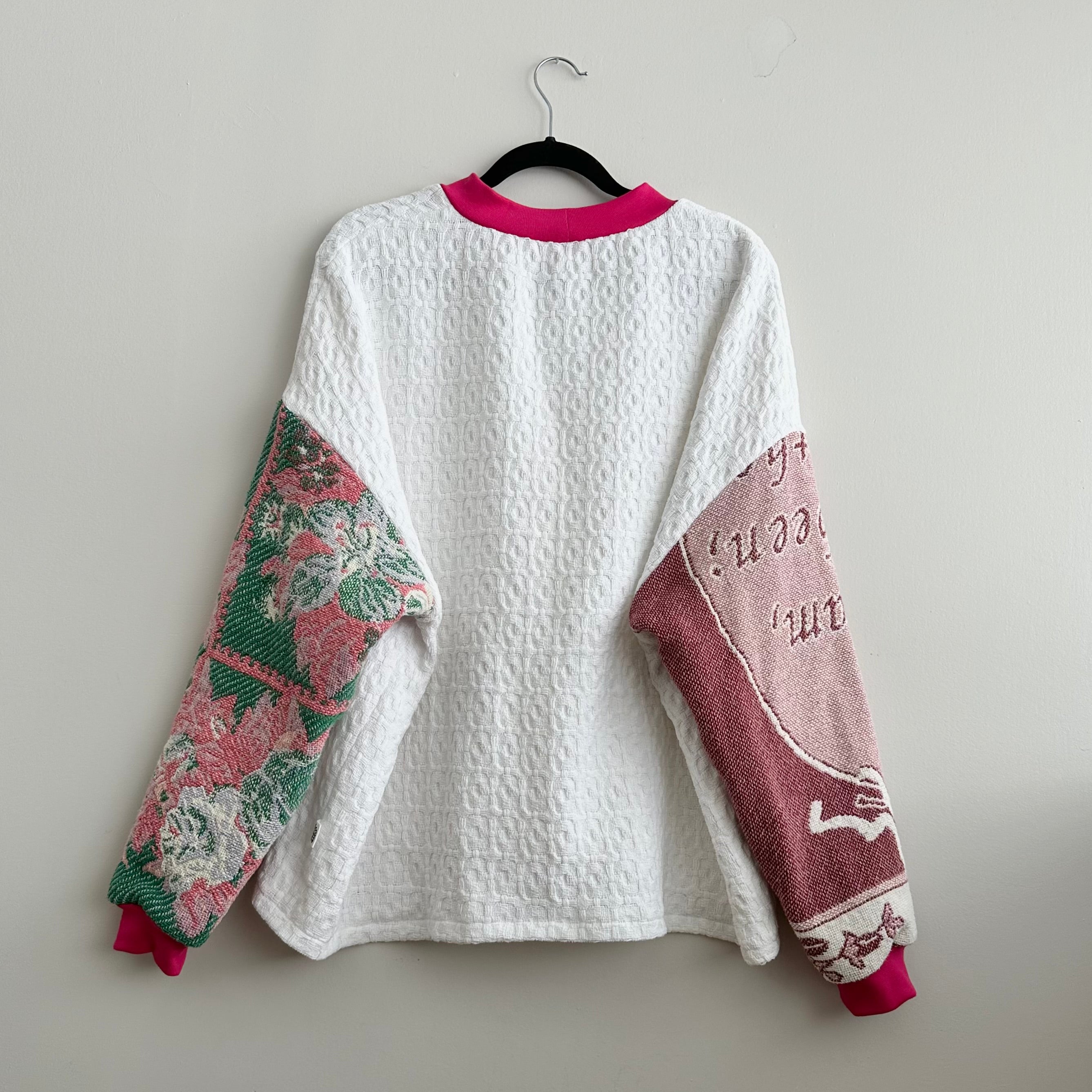♡ On Your Sleeve Blanket Sweater