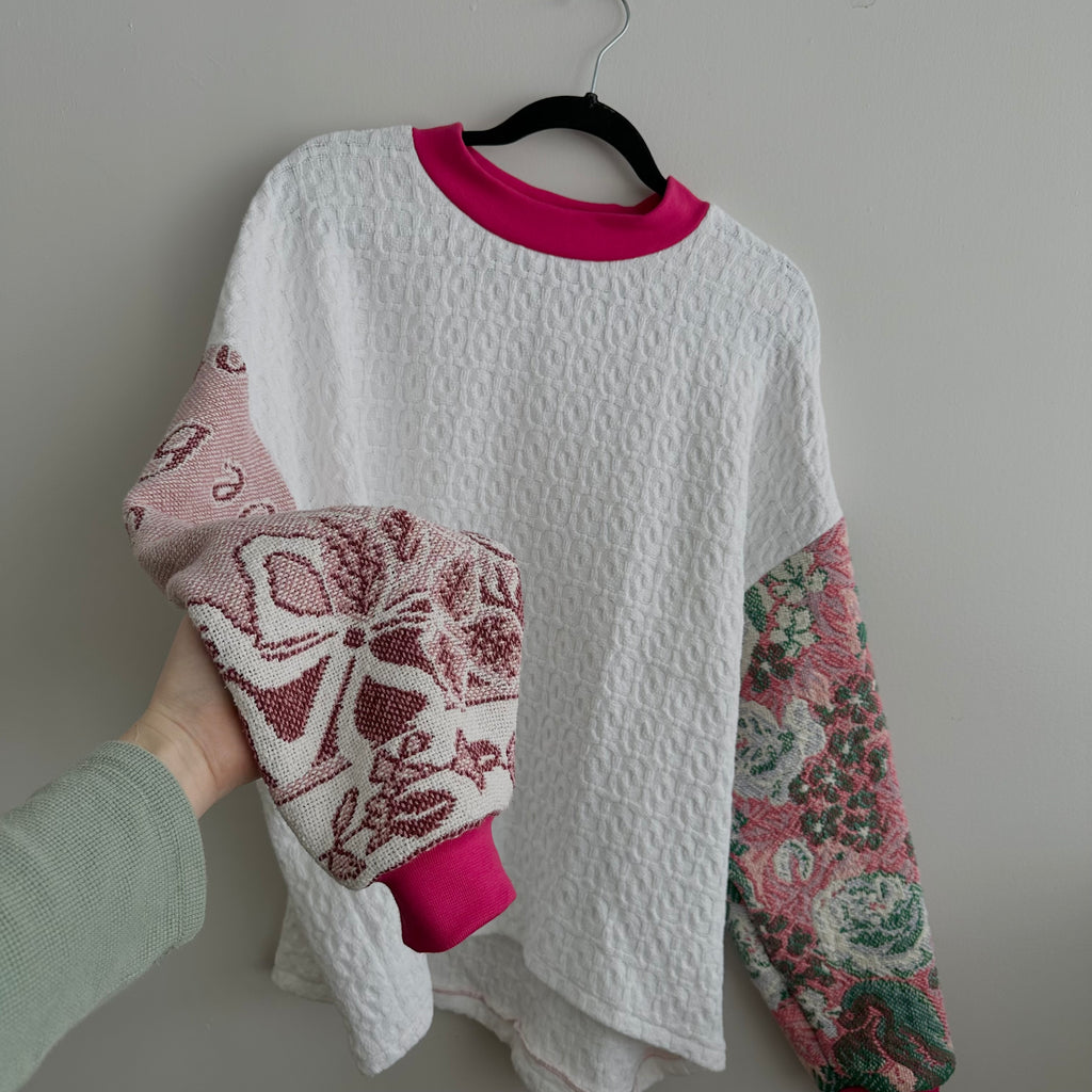 ♡ On Your Sleeve Blanket Sweater